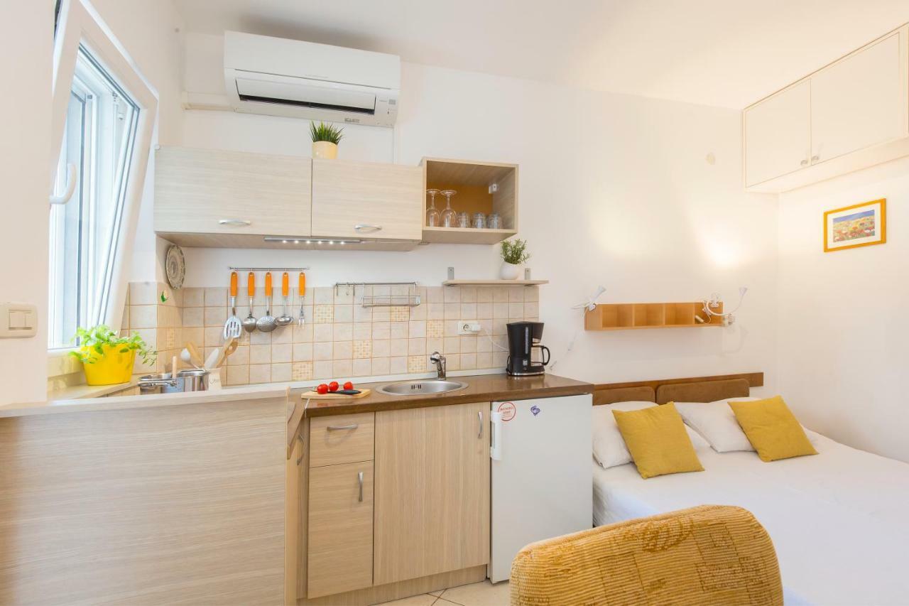 Apartment Andrea Sveta Marina Ngoại thất bức ảnh